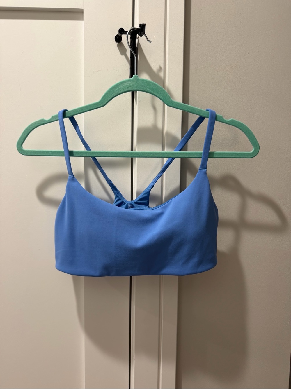Lululemon NWT Wunder Train Strappy Racer Bra Pool Party Size 10